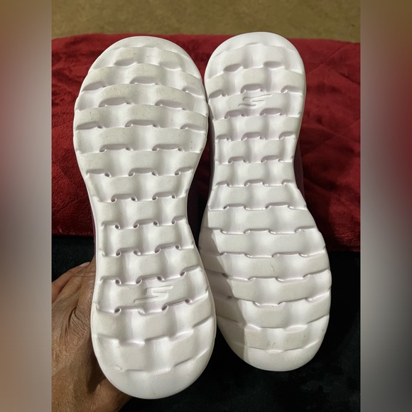 Women’s Skechers GoWalk Sneakers - Picture 6 of 8
